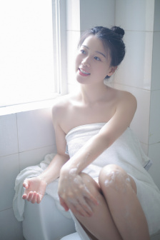 诗中飞舞